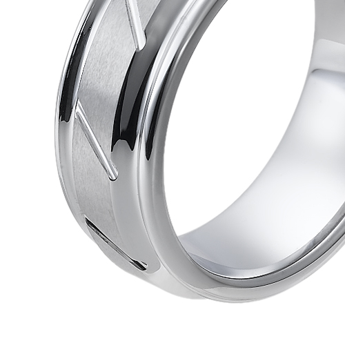 טבעת טונגסטן לבן לגבר מוברקת ומוברשת עם עיטורי חריטה אלכסוניים 8 מ