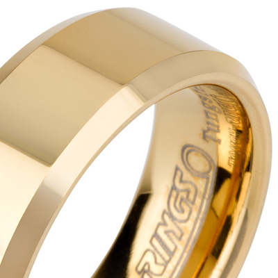 טבעת טונגסטן לגבר מוברקת בציפוי זהב בעובי 8 ממ.